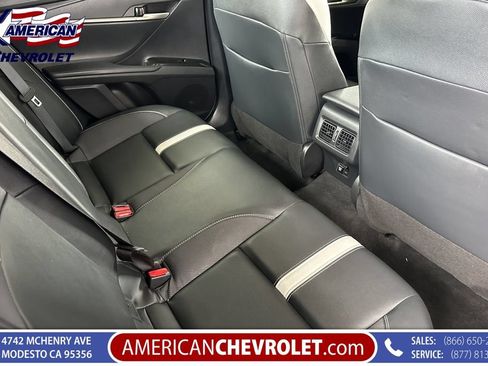 Used 2025 Toyota Camry SE FWD image 20