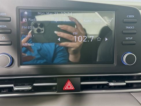 New 2026 Hyundai Elantra Blue image 11