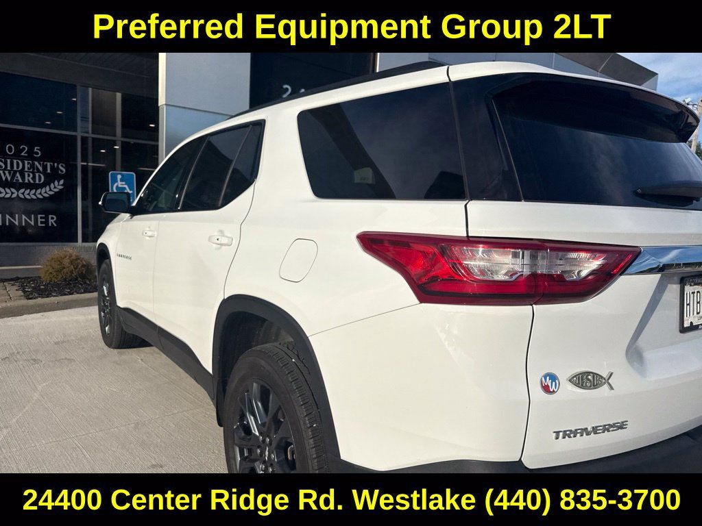 Used 2020 Chevrolet Traverse RS FWD image 11
