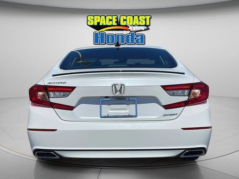 Used 2022 Honda Accord Sport image 9