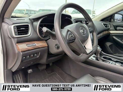 Used 2016 Nissan Maxima Platinum image 17