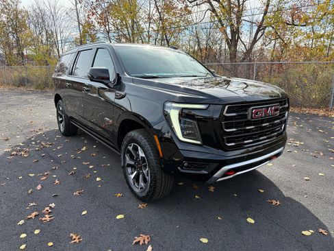 New 2026 GMC Yukon XL AT4 Ultimate w/ LPO, Floor Liner Package image 7