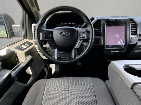 Used 2017 Ford F150 XLT RWD image 7
