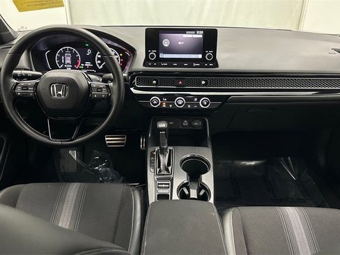 Used 2023 Honda Civic Sport image 26