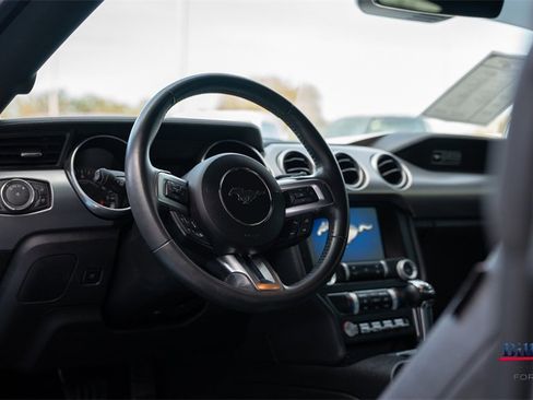 Used 2020 Ford Mustang GT w/ Equipment Group 301A image 18