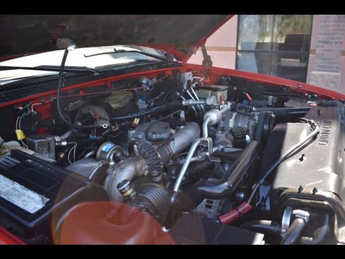 Used 1997 Chevrolet Silverado 3500 4x4 Extended Cab w/ Preferred Equipment Group 2 image 33