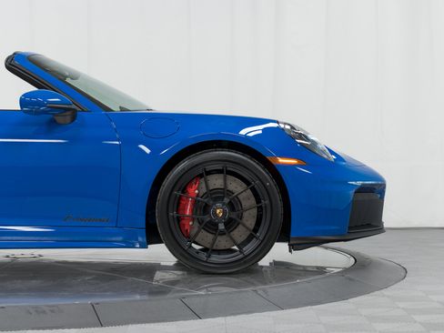 Used 2026 Porsche 911 Targa 4 GTS image 11