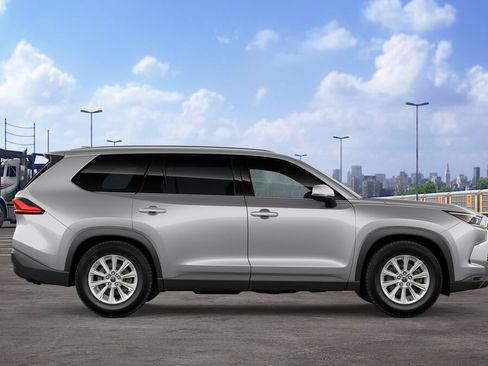 New 2026 Toyota Grand Highlander XLE FWD image 12