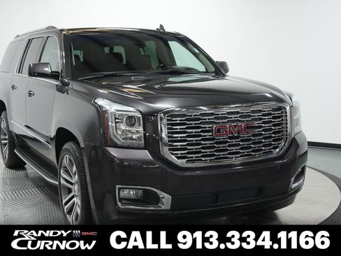 Used 2018 GMC Yukon XL Denali image 1