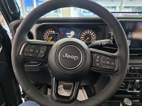 New 2026 Jeep Gladiator Sport AWD/4WD image 12
