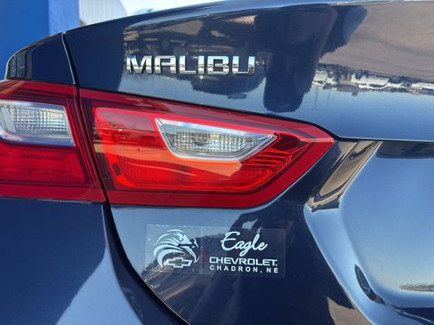 Used 2018 Chevrolet Malibu LS FWD image 31