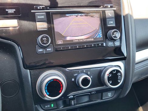 Used 2017 Honda Fit LX image 18