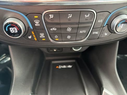 Used 2023 Chevrolet Traverse LT w/ LPO, Cargo Package image 19