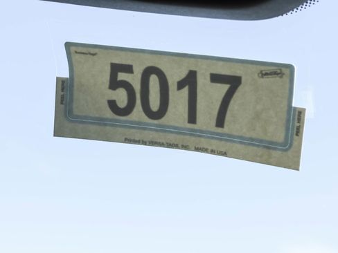 New 2025 Jeep Grand Cherokee Limited w/ Black Appearance Package image 28