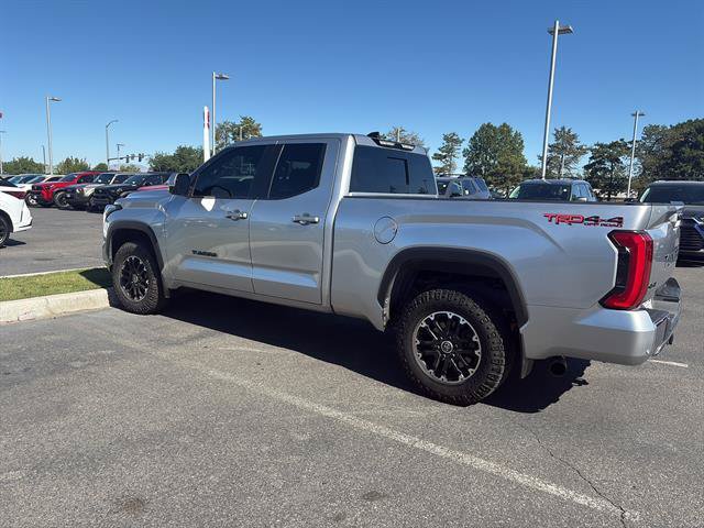 Certified 2022 Toyota Tundra SR5 w/ TRD Off-Road Package AWD/4WD image 33