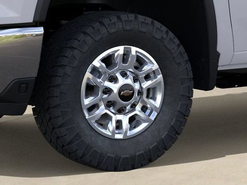 New 2025 Chevrolet Silverado 2500 LT w/ Convenience Package AWD/4WD image 9