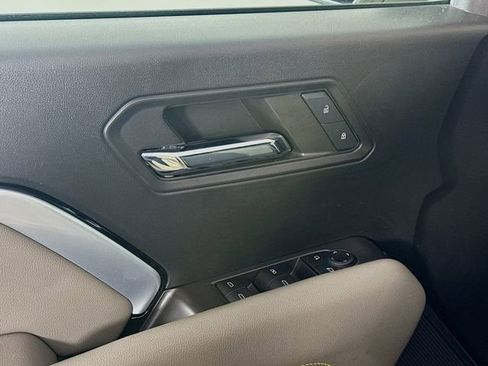 Used 2024 Chevrolet Colorado ZR2 w/ Safety Package image 20