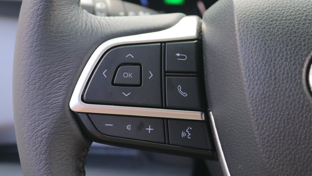 Certified 2026 Toyota Sienna XLE FWD image 20