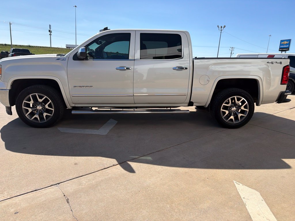 Used 2015 GMC Sierra 1500 SLT w/ SLT Crew Cab Value Package AWD/4WD image 6