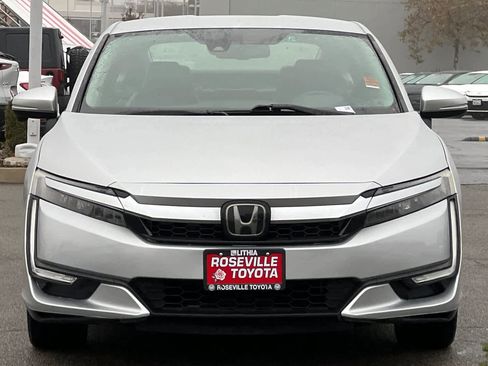 Used 2018 Honda Clarity Touring image 10