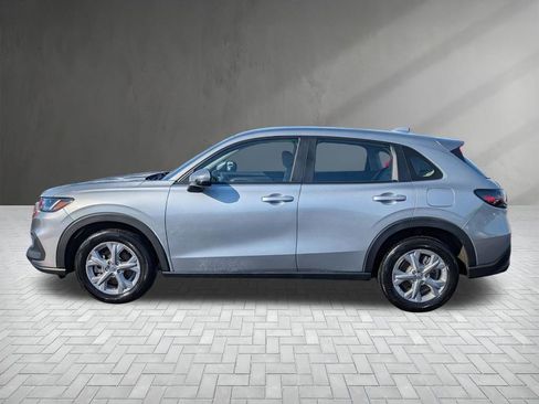 Used 2025 Honda HR-V LX image 5