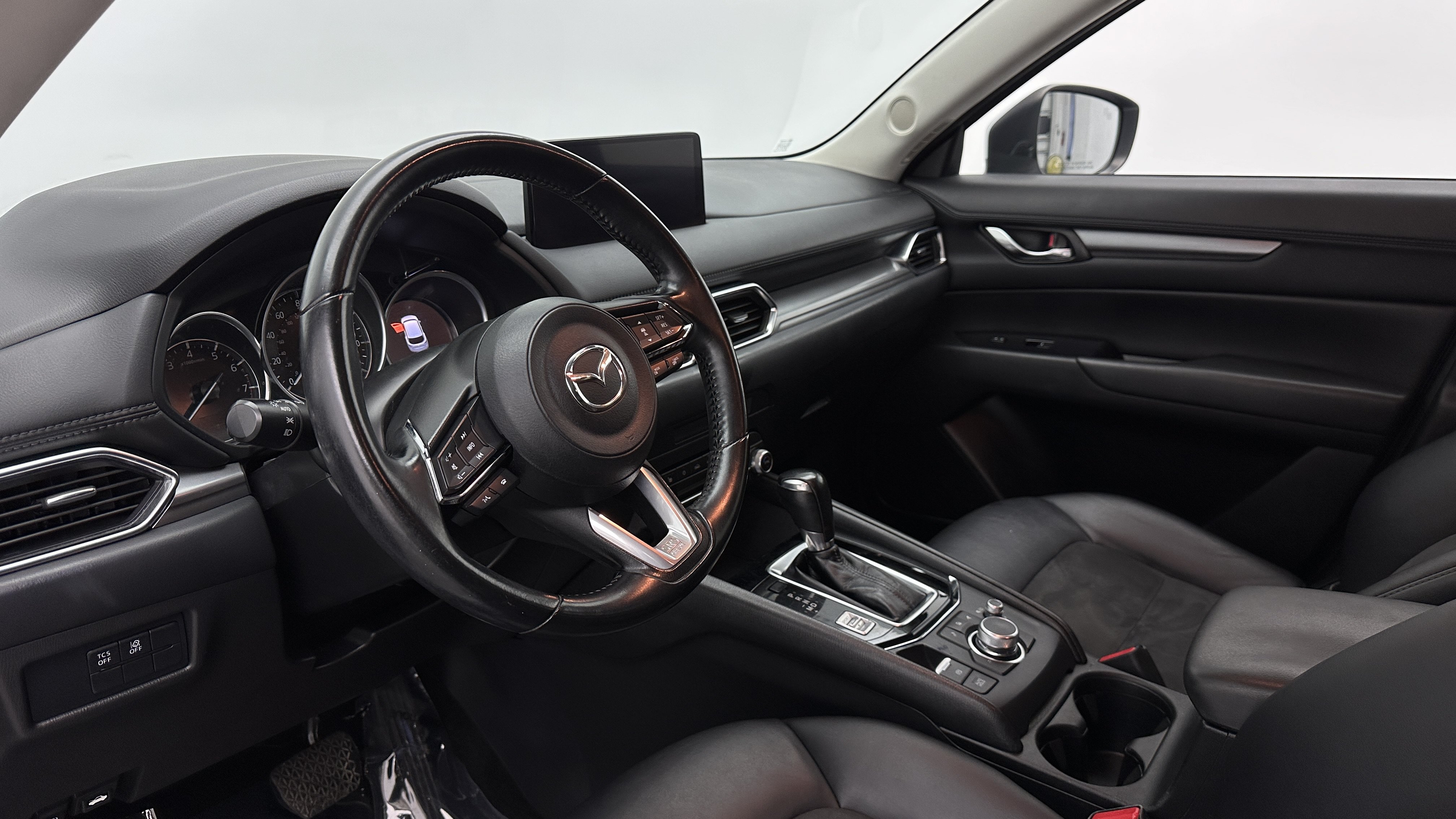 Used 2021 MAZDA CX-5 Touring FWD image 11