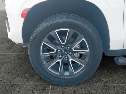 Used 2021 Chevrolet Tahoe Z71 image 14