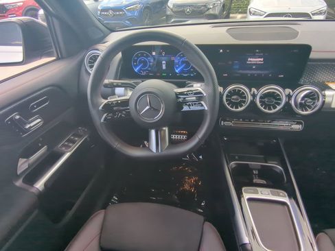 Certified 2024 Mercedes-Benz EQB 300 300 image 3