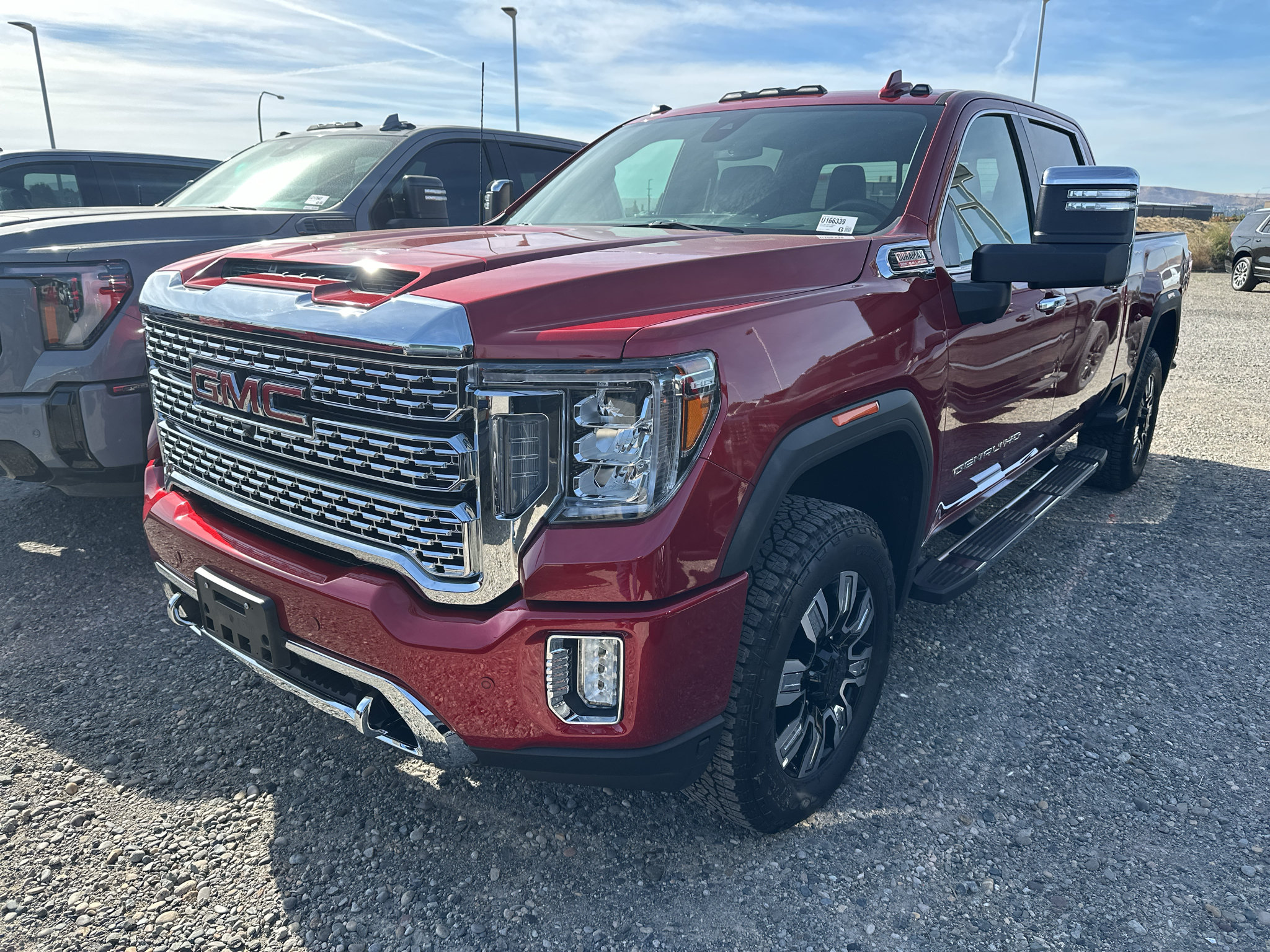Used 2021 GMC Sierra 3500 Denali AWD/4WD image 1