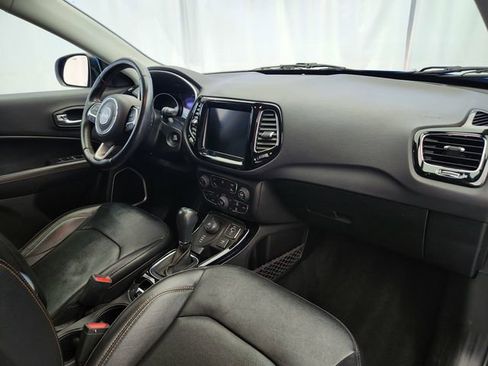 Used 2021 Jeep Compass Limited AWD/4WD image 23