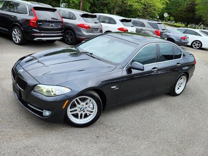 Used 2011 BMW 550i xDrive Sedan
