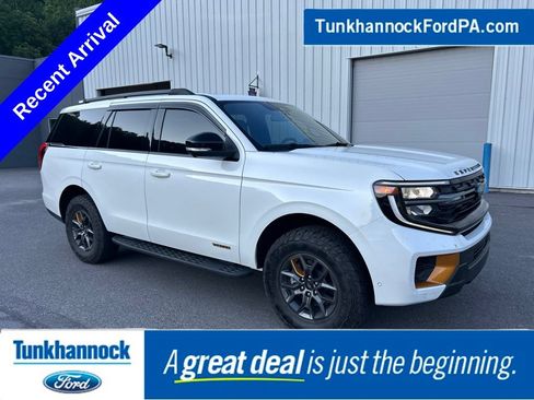 Used 2025 Ford Expedition Tremor AWD/4WD image 1