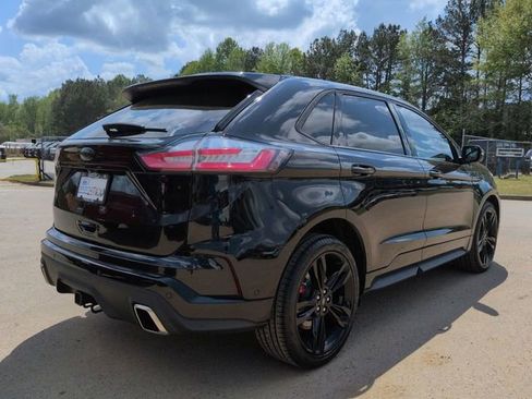 Used 2020 Ford Edge ST w/ Equipment Group 401A AWD/4WD image 4