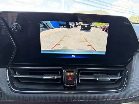 Used 2024 Chevrolet TrailBlazer RS w/ Convenience Package image 26