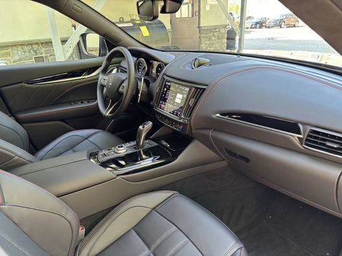 Used 2024 Maserati Levante Modena Ultima AWD/4WD image 16