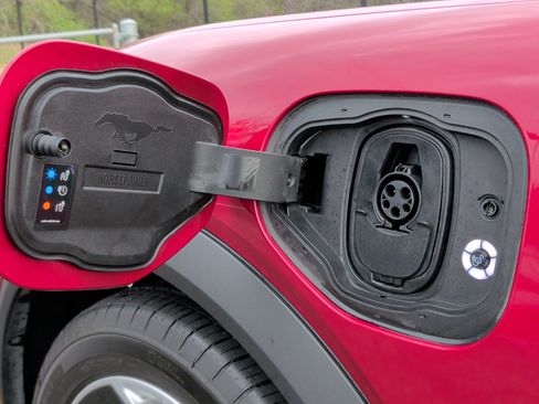 Used 2022 Ford Mustang Mach-E Select w/ Comfort/Technology Package image 11