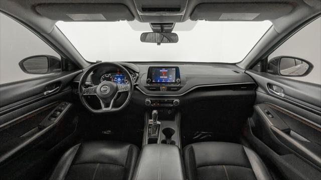 Used 2022 Nissan Altima 2.5 SR FWD image 27