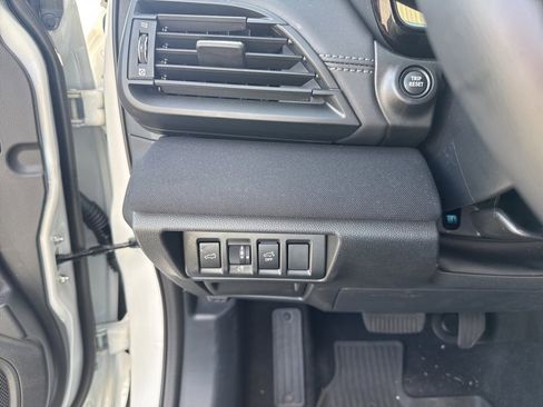 Certified 2025 Subaru Outback Premium image 25