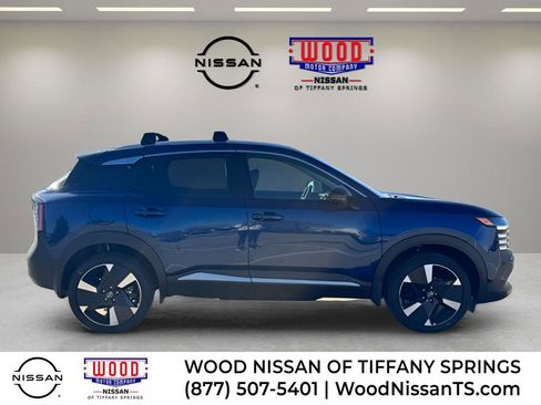 New 2026 Nissan Kicks SR w/ Cold Weather Package AWD/4WD image 1
