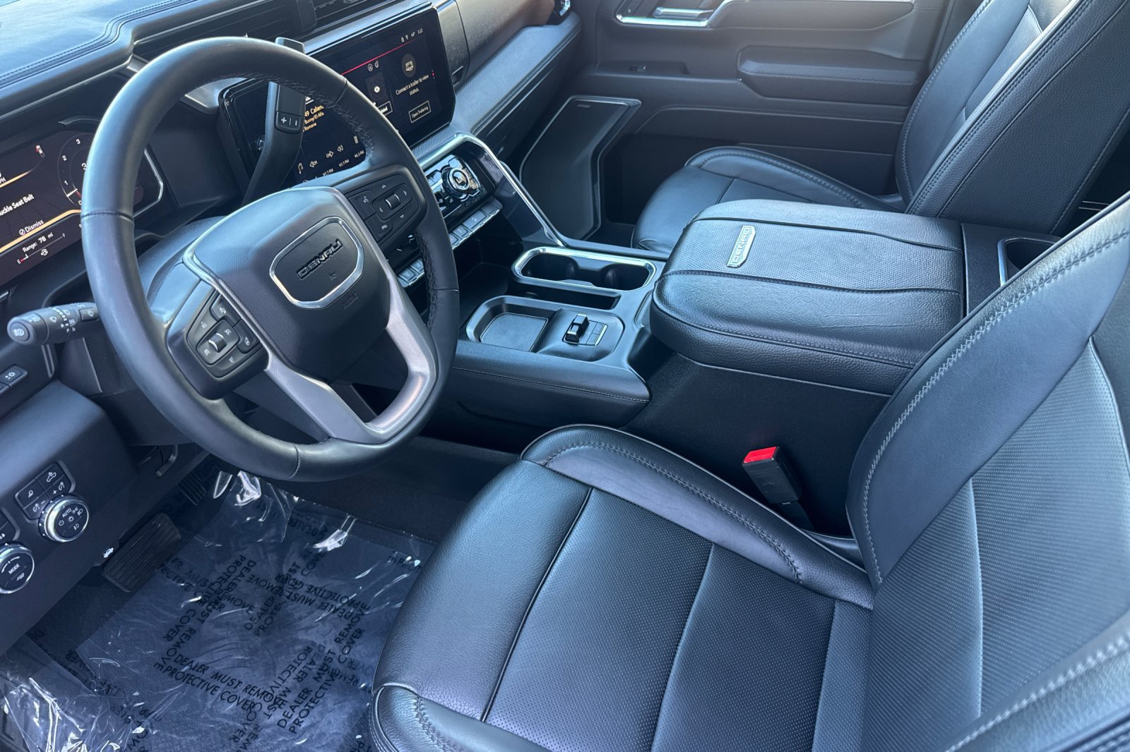 Used 2024 GMC Sierra 2500 Denali w/ Denali Reserve Package AWD/4WD image 11