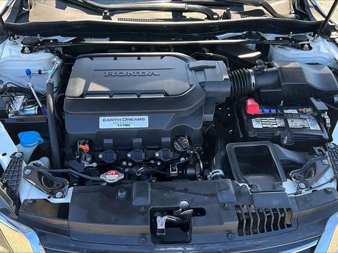 Used 2014 Honda Accord EX-L image 31