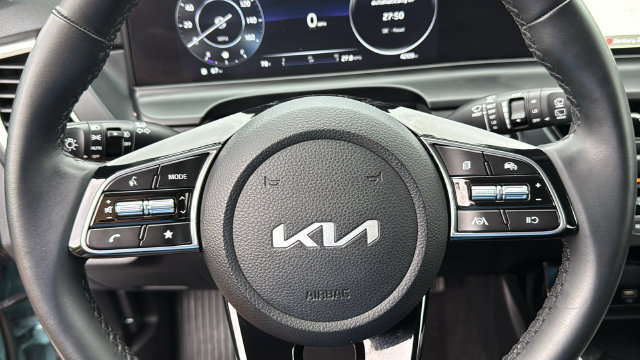 Used 2026 Kia Seltos EX AWD/4WD image 11