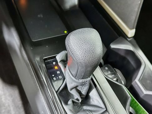 Used 2025 Toyota Camry LE FWD image 14