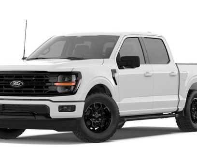 New 2026 Ford F150 XLT w/ XLT Black Appearance Package