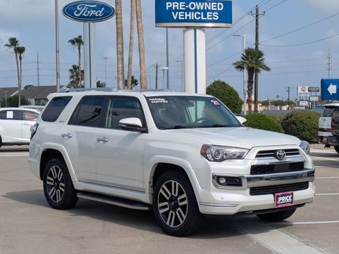 Used 2021 Toyota 4Runner Limited RWD image 3