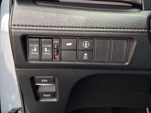 Used 2024 Honda Odyssey Sport image 29