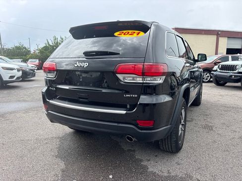 Used 2021 Jeep Grand Cherokee Limited w/ Sun & Sound Group AWD/4WD image 3