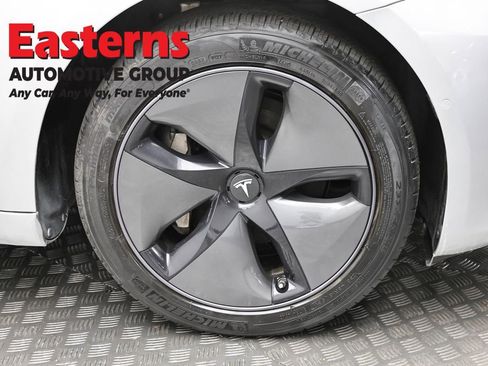 Used 2018 Tesla Model 3 Long Range AWD/4WD image 27