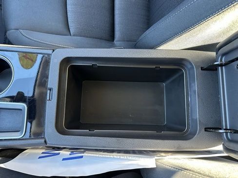 Used 2024 Nissan Altima 2.5 SV image 30