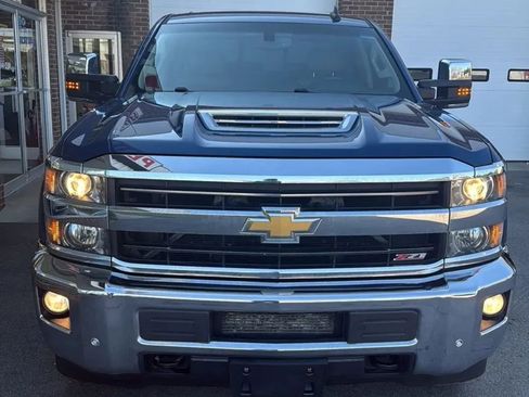 Used 2018 Chevrolet Silverado 2500 LTZ w/ Duramax Plus Package AWD/4WD image 4
